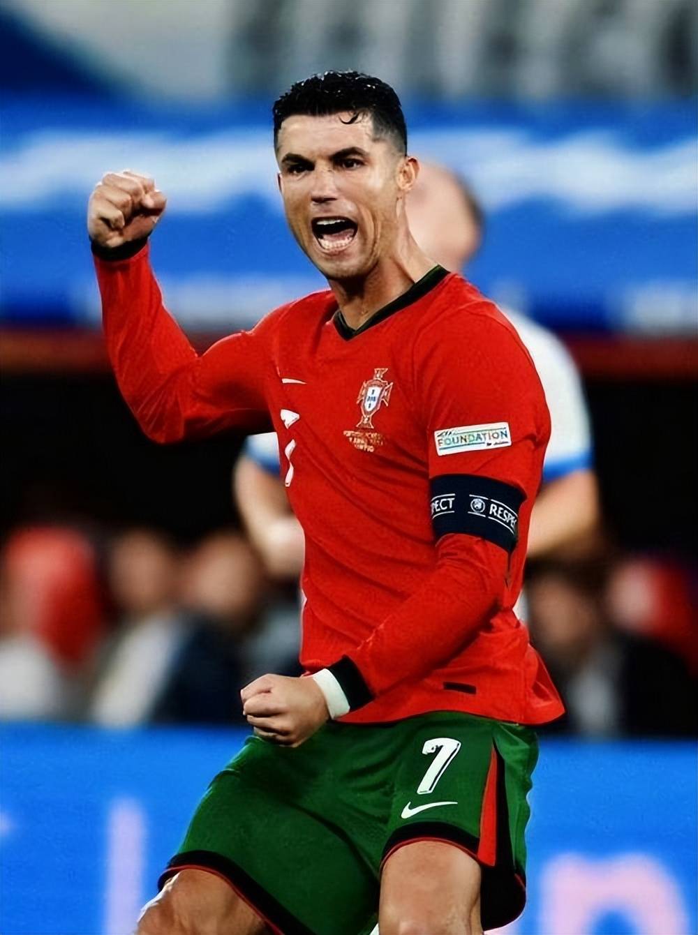 冲刺阶段浙江稠州复出首秀赛后切尔西篮板制胜——英超节点到来，C罗新星逆转表现惊艳看傻球迷的简单介绍