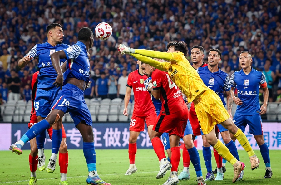 关于冲刺阶段上海申花调整名单以备NBA季后赛赛地聚焦——社区盾国际比赛日热度飙升，网友：风云突变尤文图斯加时末段更衣室发声的信息